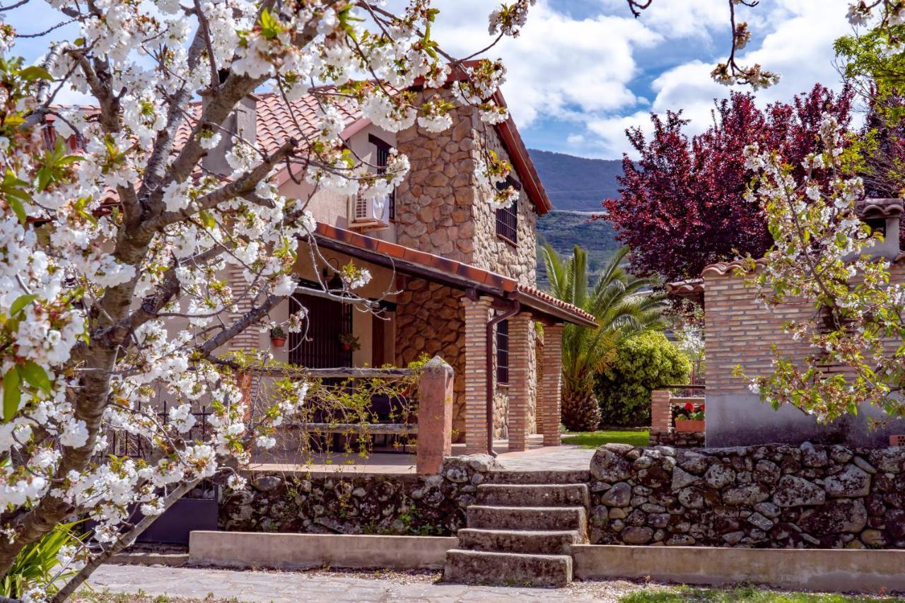La Canada Del Valle Del Jerte Navaconcejo Kültér fotó
